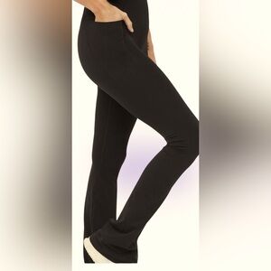 Tuff Athletics Women's Size L  Black Xtra Bootcut high waisted Leggings